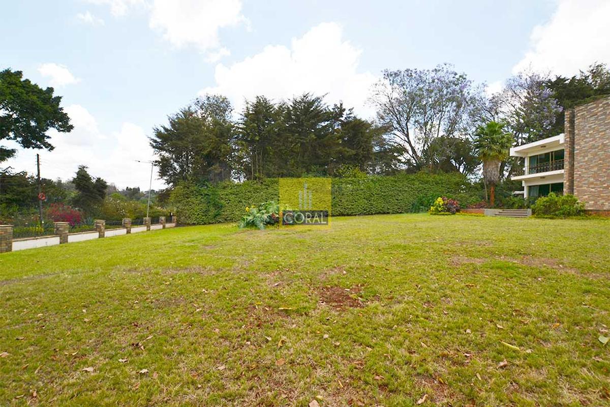 4 Bed House with Swimming Pool in Lavington - 4