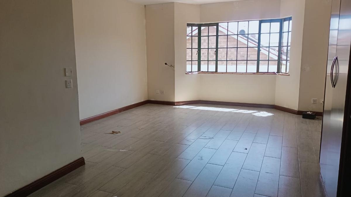 4 Bed Apartment with Swimming Pool in Westlands Area - 11