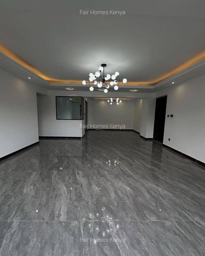 4 Bed Apartment with En Suite at Valley Arcade - 8