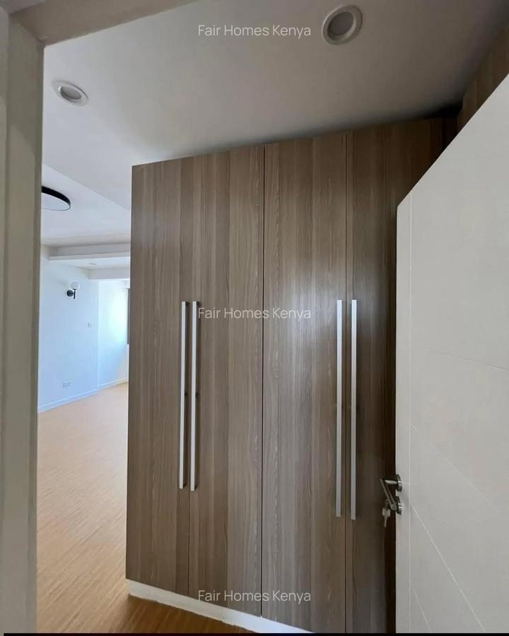 4 Bed Apartment with En Suite at Hatheru Road - 9