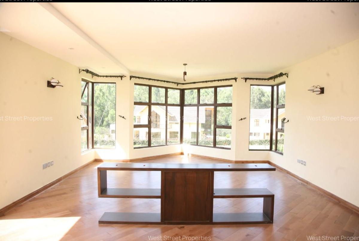 5 Bed Villa with En Suite at Nandi Road - 10