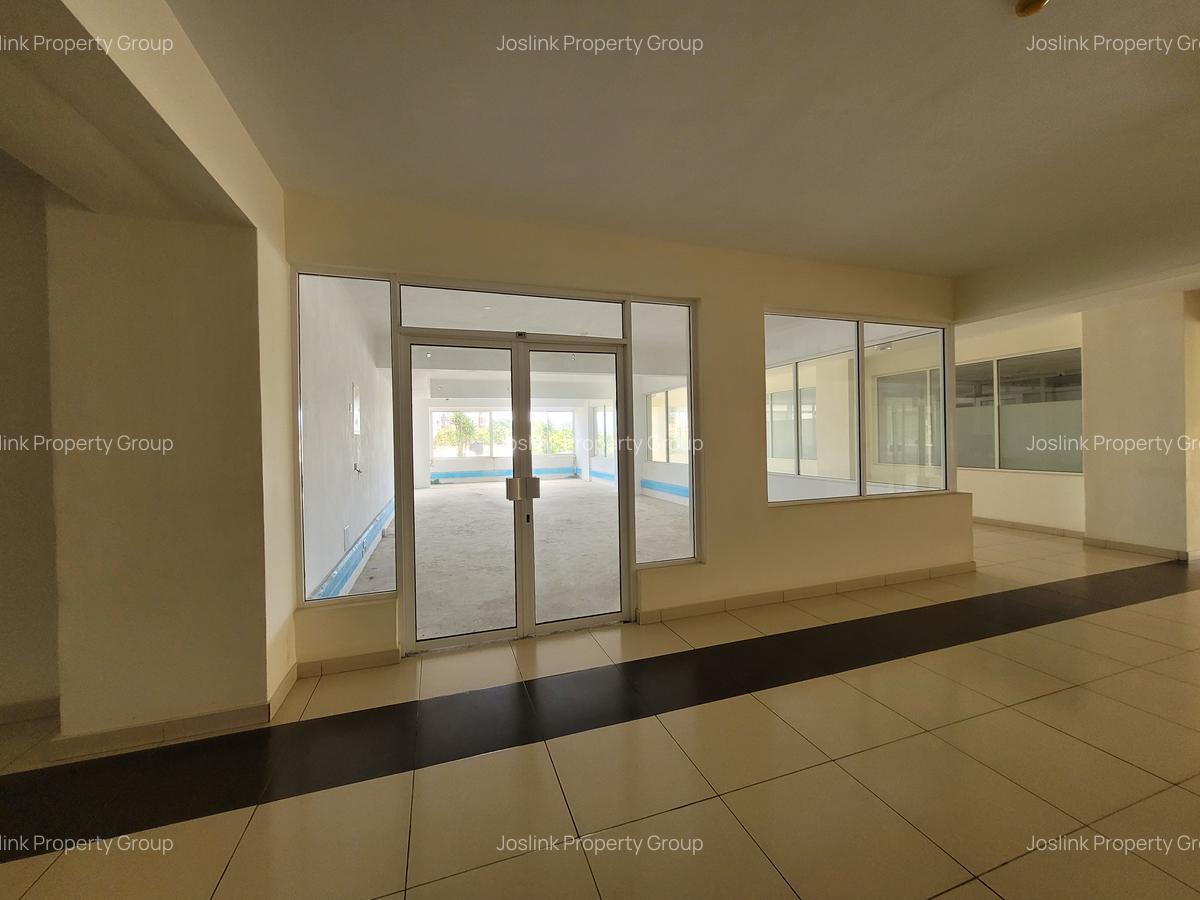 Office with Backup Generator at Mt Kenya - 3