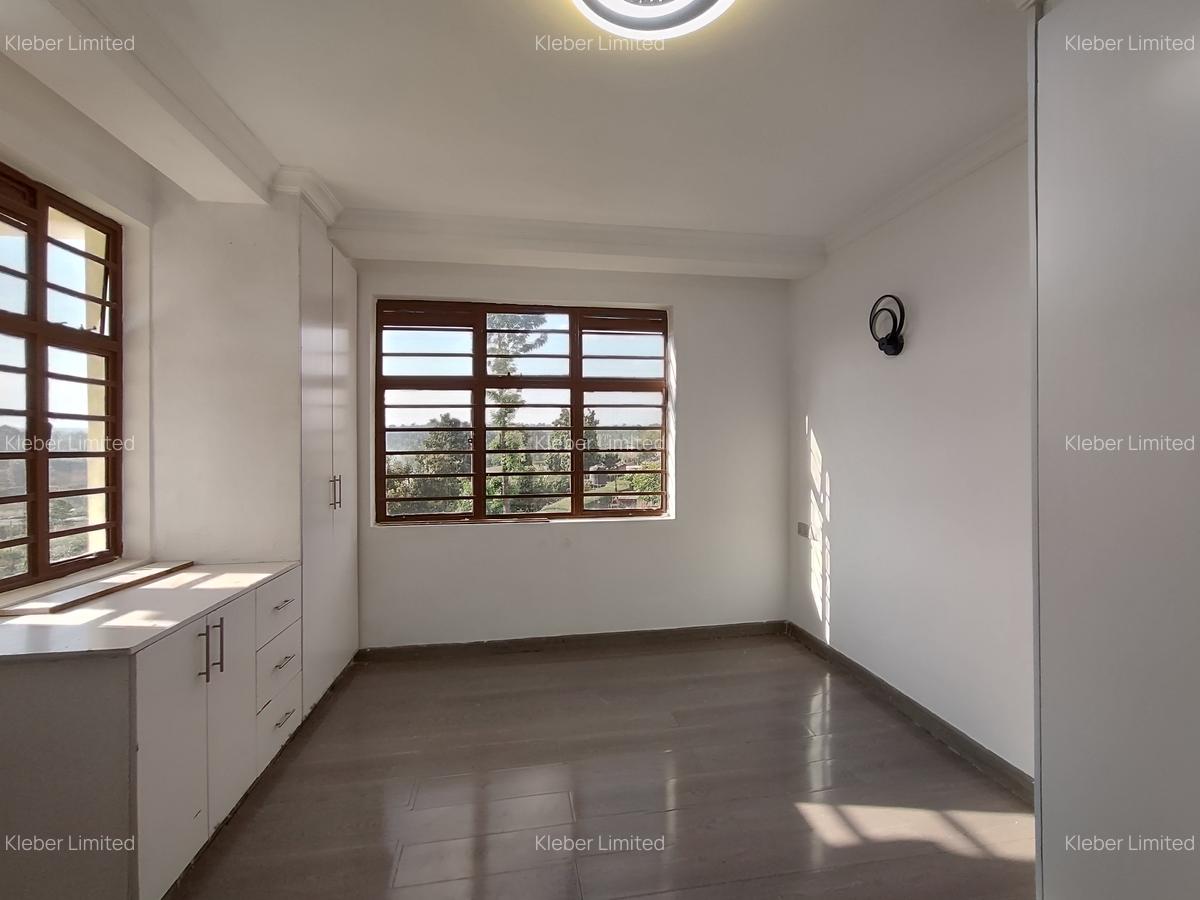 4 Bed Townhouse with En Suite in Kikuyu Town - 6