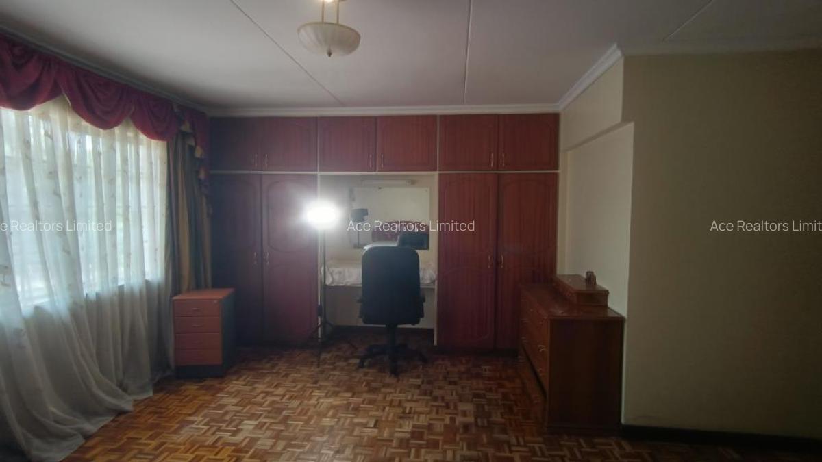 4 Bed Villa with En Suite at Near Kasuku Centre - 9