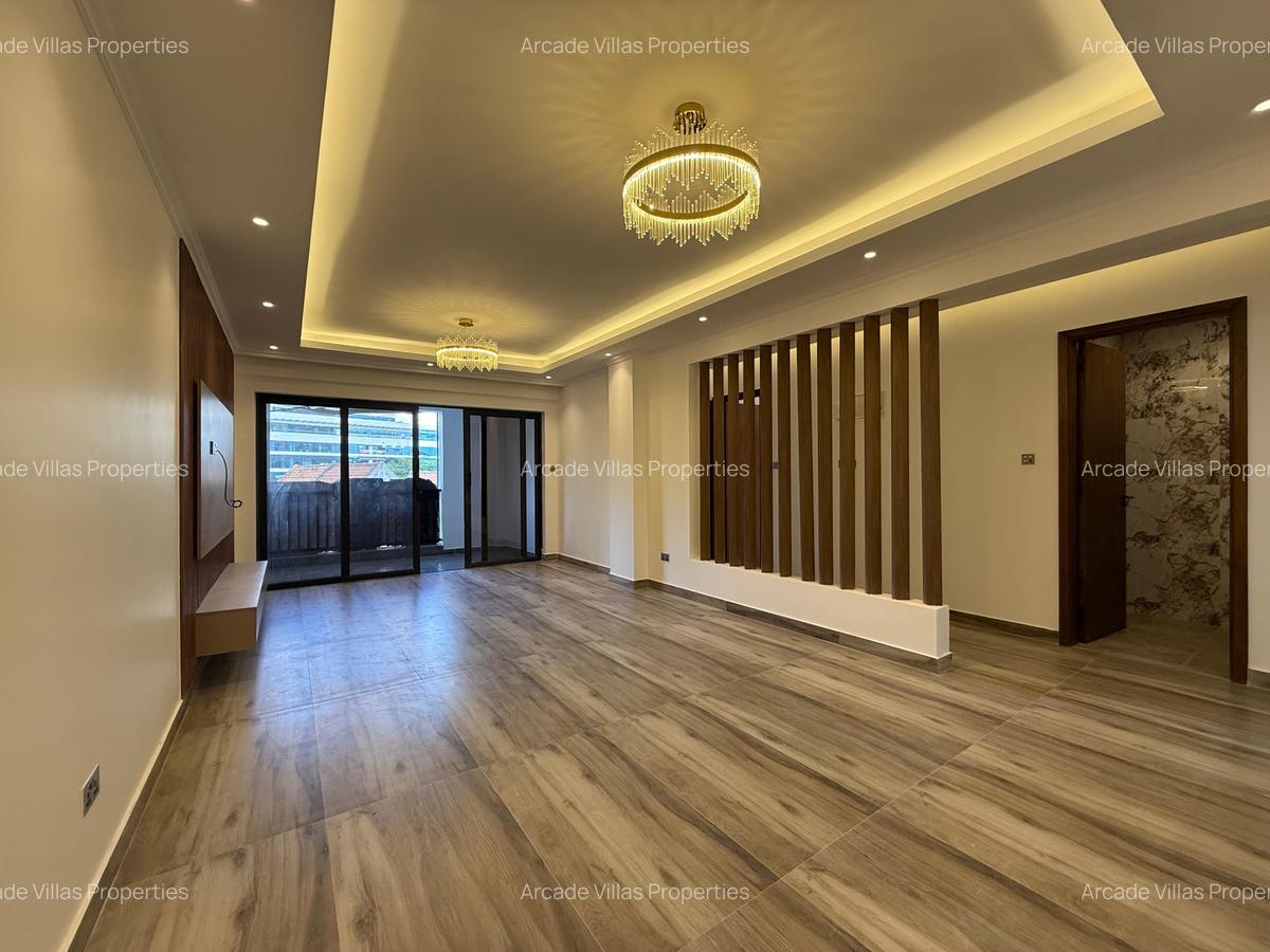 2 Bed Apartment with En Suite in Westlands Area - 3