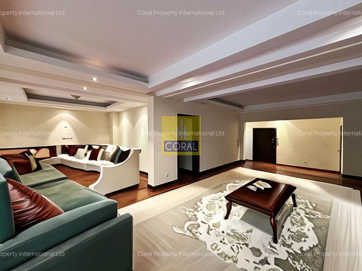 4 Bed Apartment with En Suite in Riverside - 5