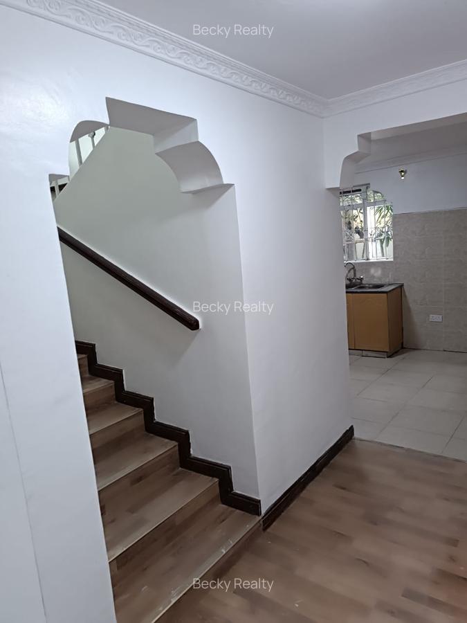 4 Bed House with En Suite at Membley - 7