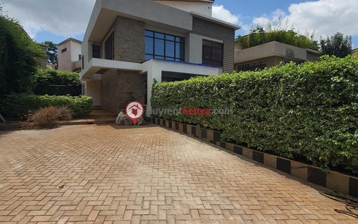 4 Bed Townhouse with En Suite at Kiambu Road - 20