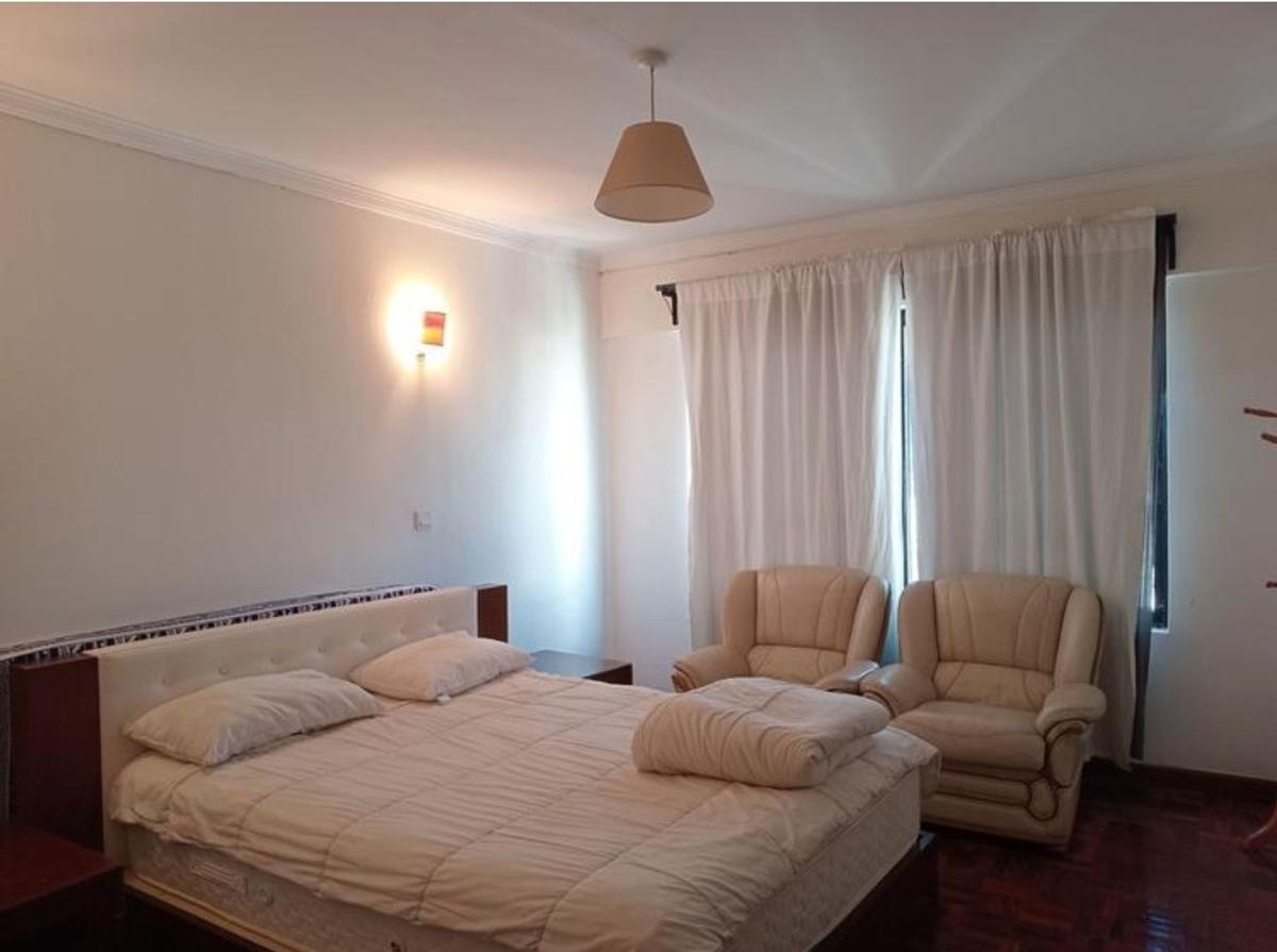 3 Bed Apartment with En Suite at Mpaka Rd - 14