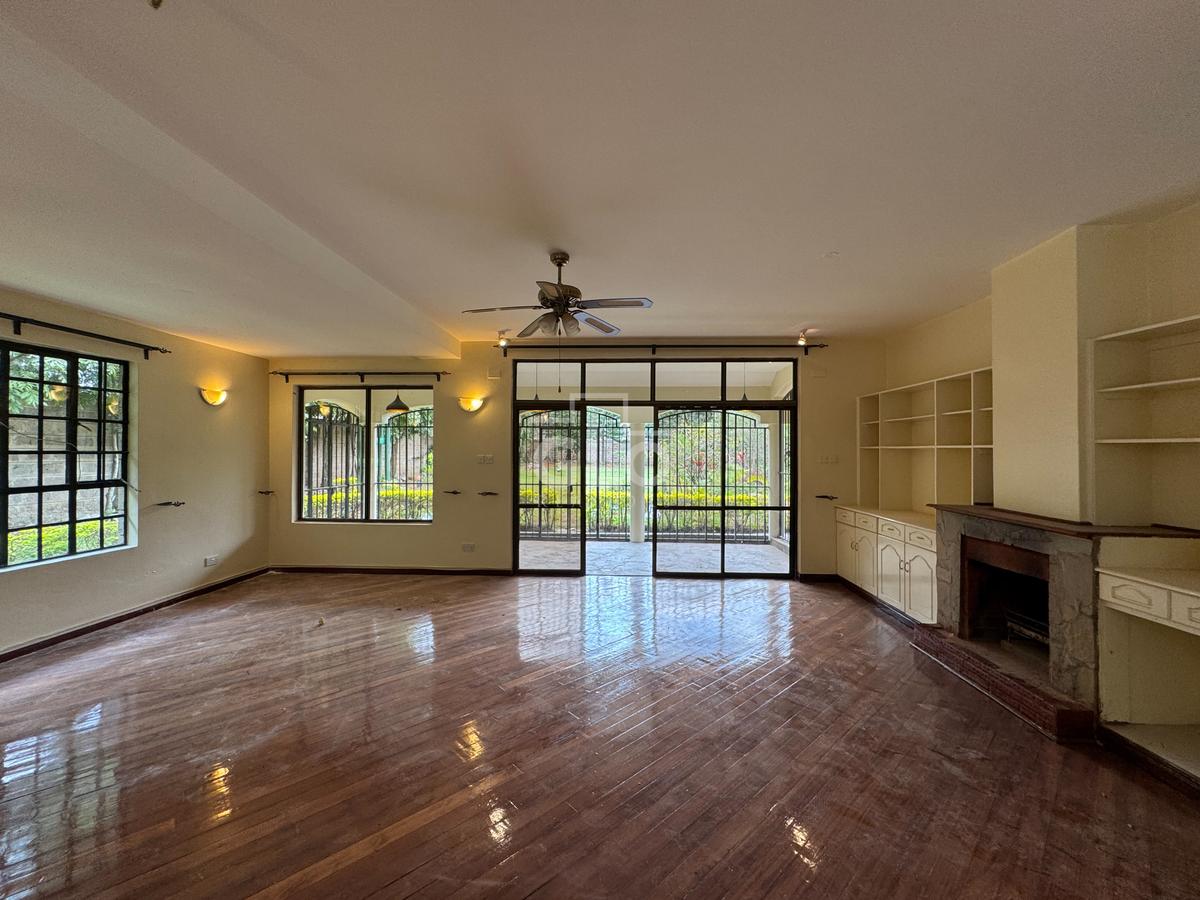 4 Bed House with En Suite in Karen - 6