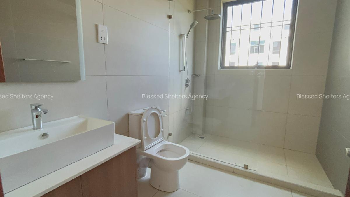 5 Bed Villa with En Suite in Loresho - 6