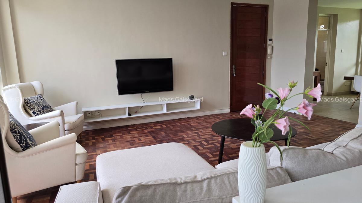 Furnished 3 Bed Apartment with En Suite at Hatheru Road - 2