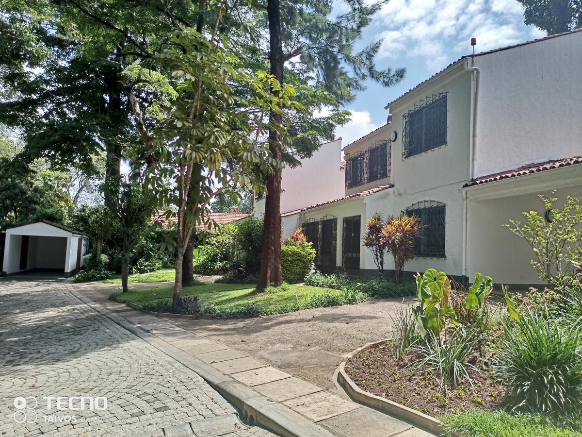 4 Bed Townhouse with En Suite at Muthaiga - 4