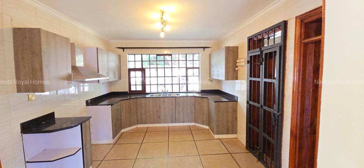 4 Bed House with En Suite at Runda Palm - 14