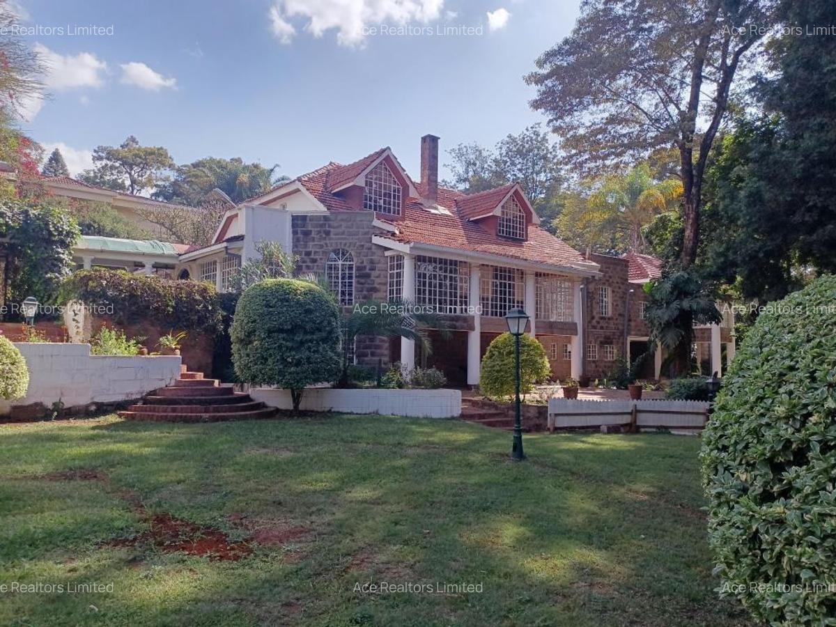 6 Bed House with En Suite at Near Muthaiga Golf Club Nairobi - 12