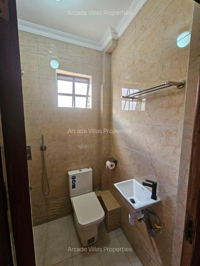 Serviced 5 Bed Apartment with En Suite in Lavington - 6