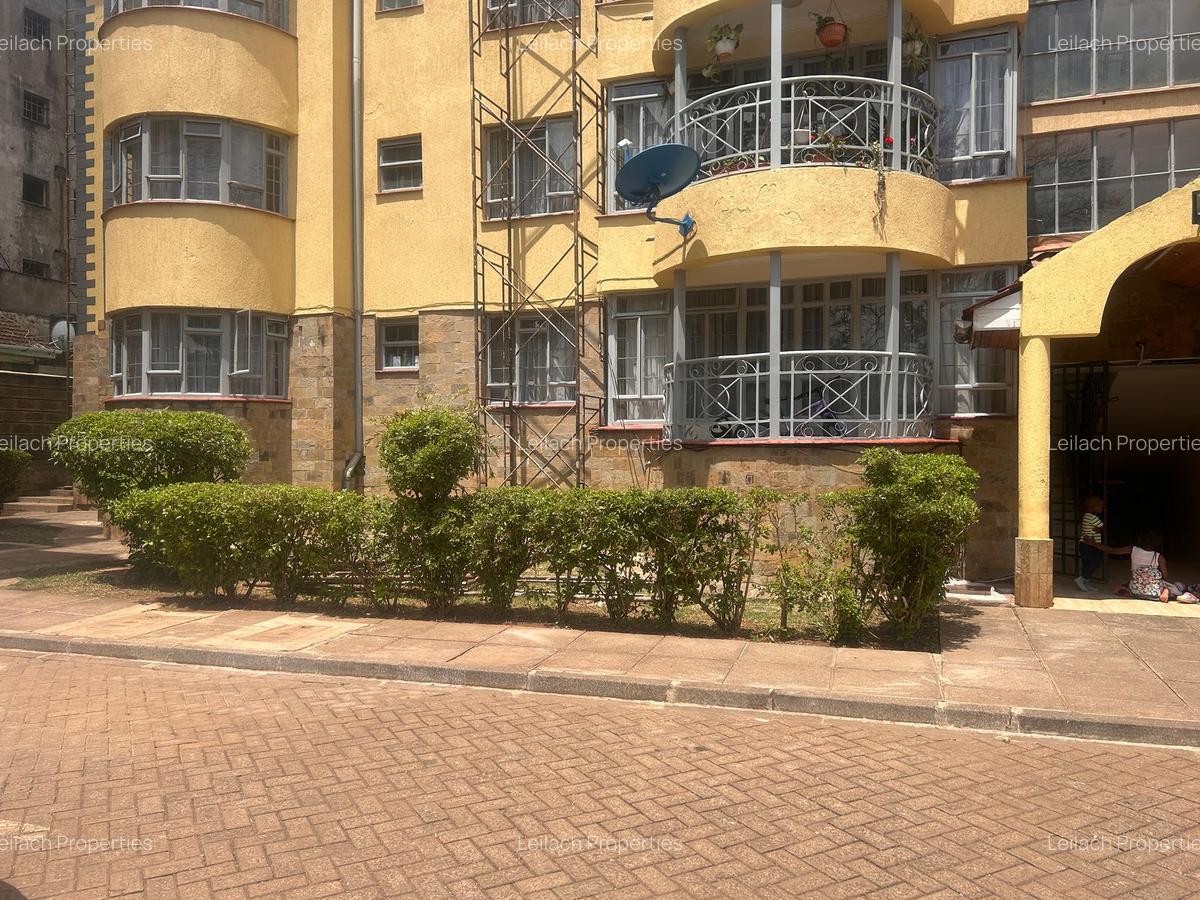 3 Bed Apartment with En Suite in Kilimani - 10