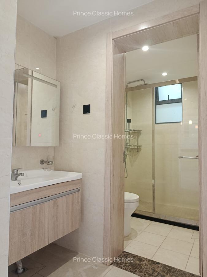 2 Bed Apartment with En Suite in Lavington - 3