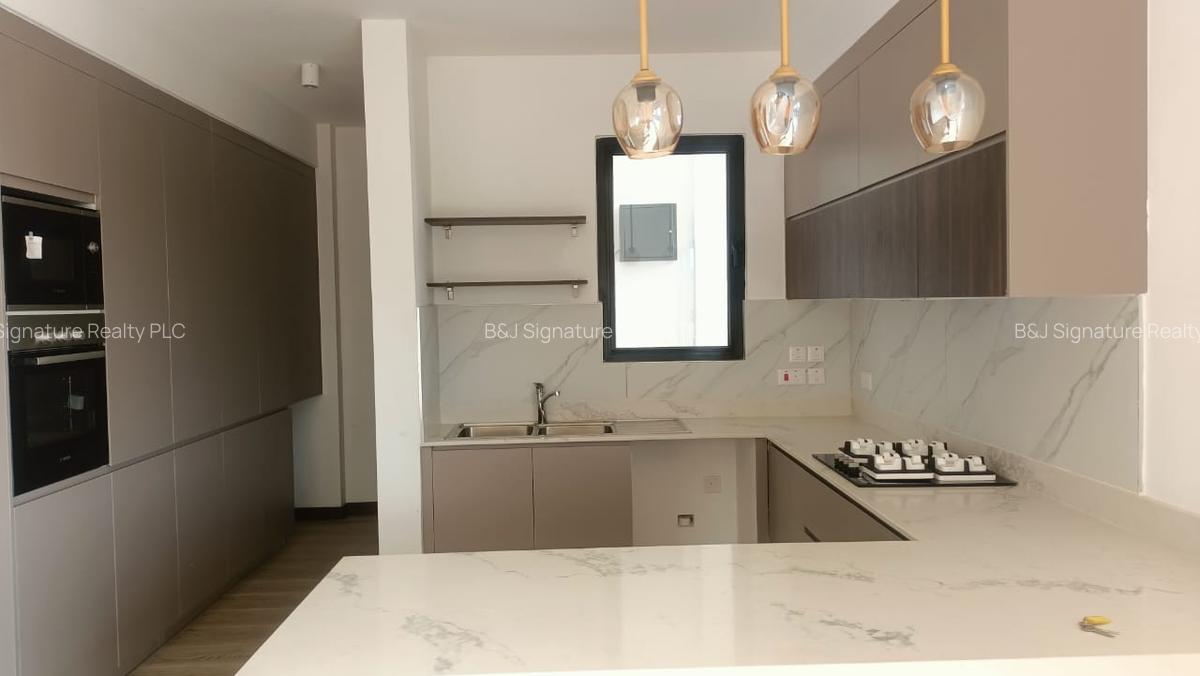 2 Bed Apartment with En Suite in Gigiri - 5