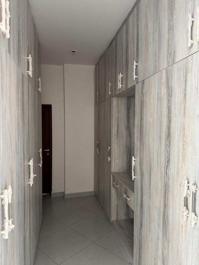 Serviced 3 Bed Apartment with En Suite in Nyali Area - 8