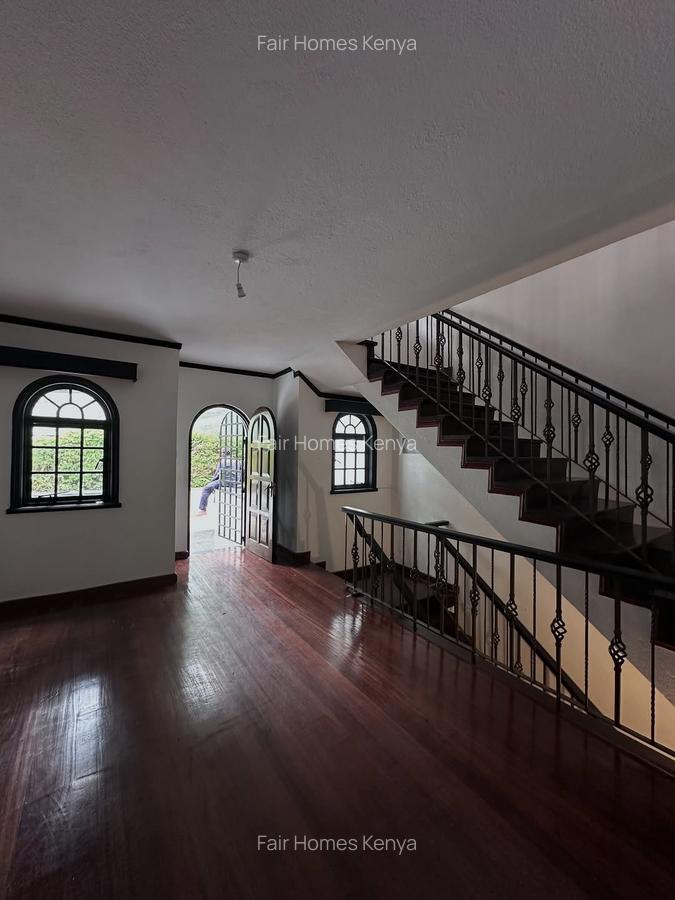 4 Bed Townhouse with En Suite at Riverside Drive - 7