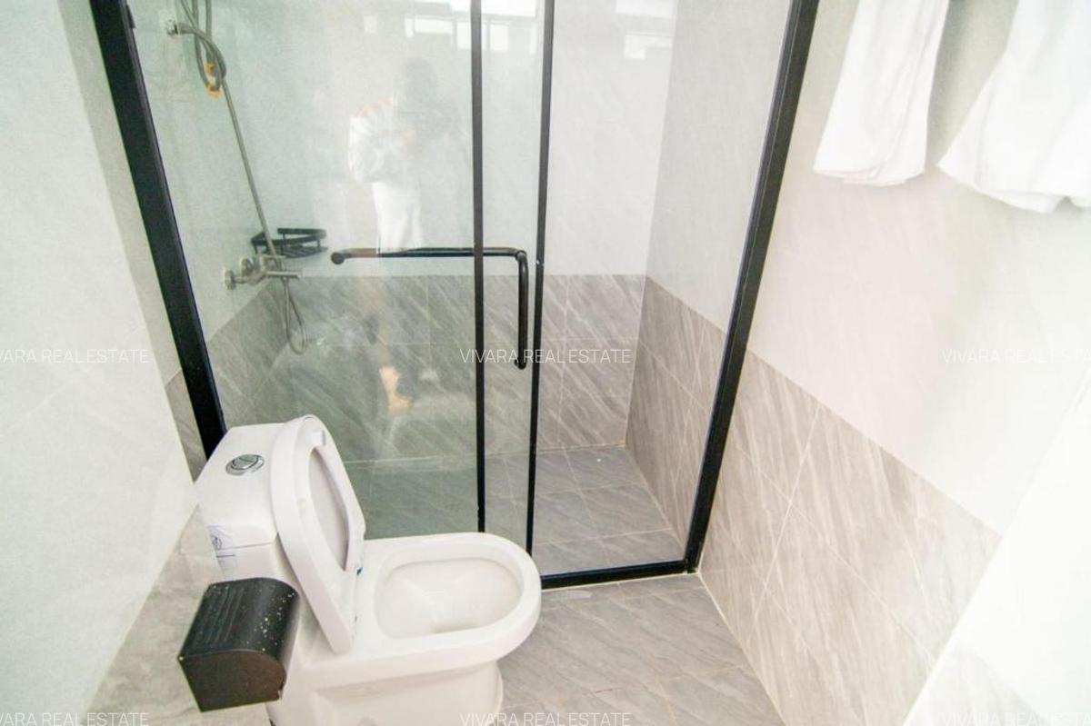 2 Bed Apartment with En Suite in Kilimani - 3