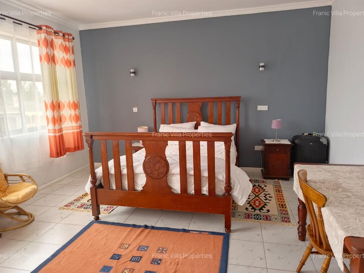 Furnished 2 Bed Apartment with En Suite at Runda - 9