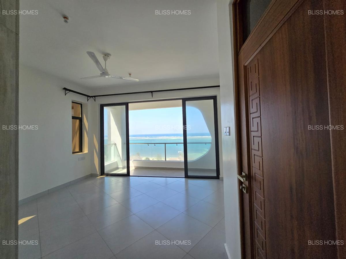 4 Bed Apartment with En Suite at Nyali Beach Road - 9