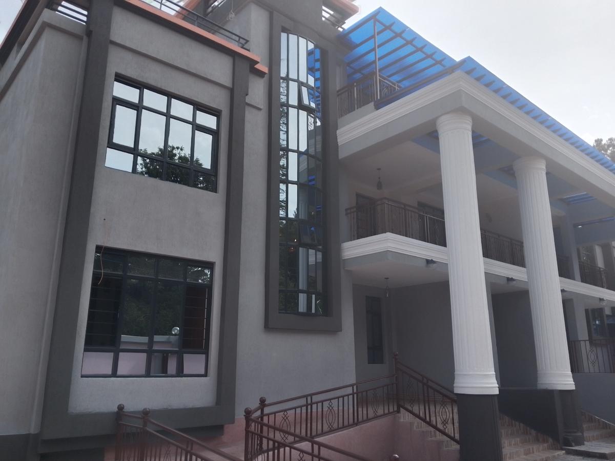 5 Bed Townhouse with En Suite at Karen - 2