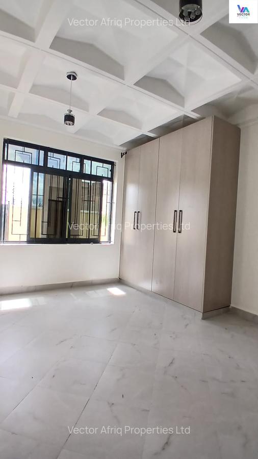 5 Bed Townhouse with En Suite in Syokimau - 8