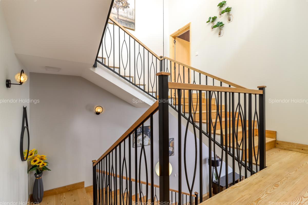 4 Bed Townhouse with En Suite in Langata - 16