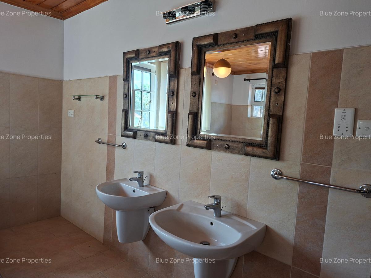 5 Bed House with En Suite at Off Runda Grove - 12