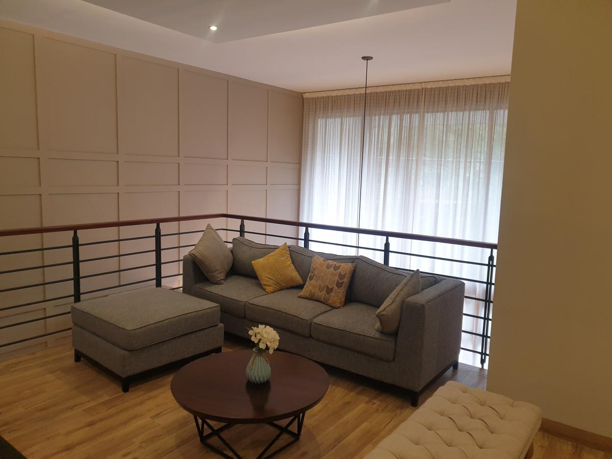 Furnished 3 Bed Apartment with En Suite at Riverside - 13