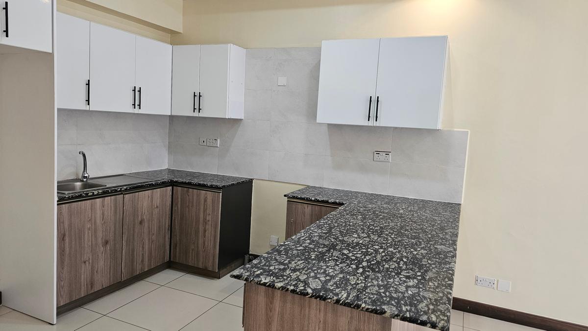 1 Bed Apartment with En Suite at Kilimani - 13