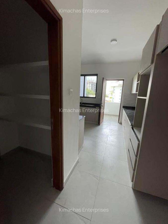 Serviced 3 Bed Apartment with En Suite at Bustani Close - 13