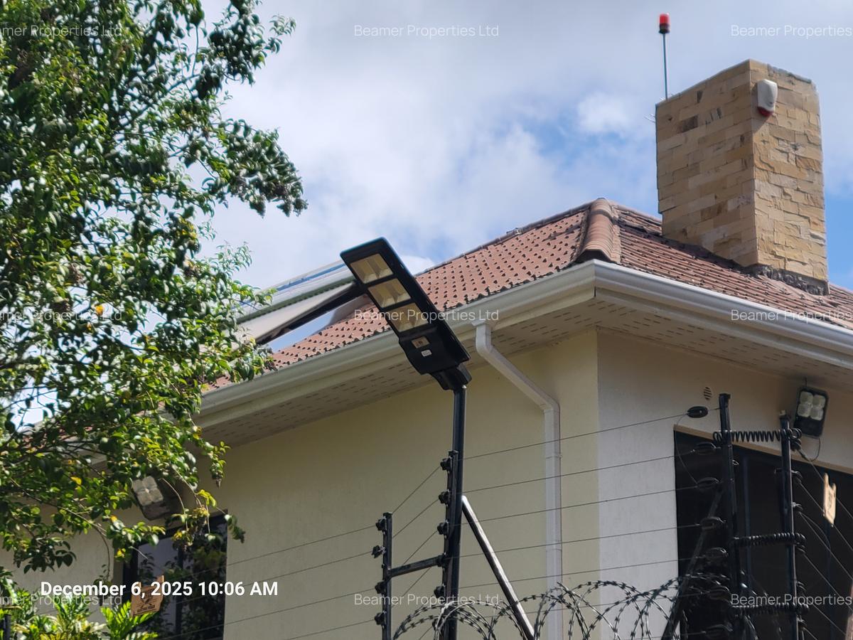 4 Bed House with En Suite at Kamakis Greenspot - 3