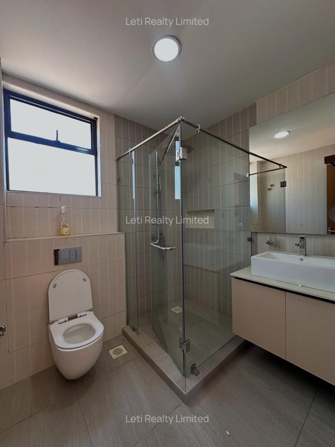 5 Bed Townhouse with En Suite in Kileleshwa - 9