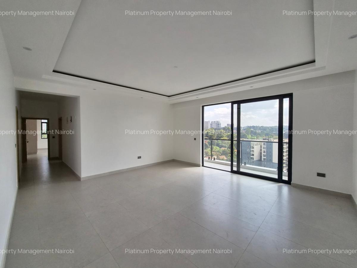 3 Bed Apartment with En Suite at Brookside Gardens - 1