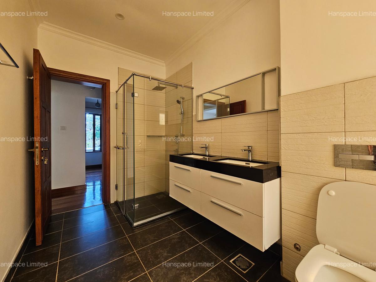 5 Bed Villa with En Suite at Kaputei Garden - 9