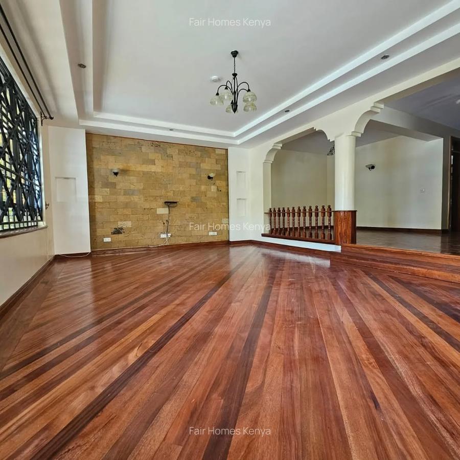 5 Bed Townhouse with En Suite at Kaputei Gardens - 19
