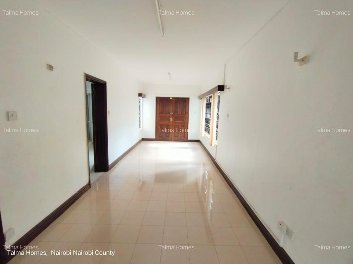 400 ft² Office with Parking at James Gichuru Road - 10