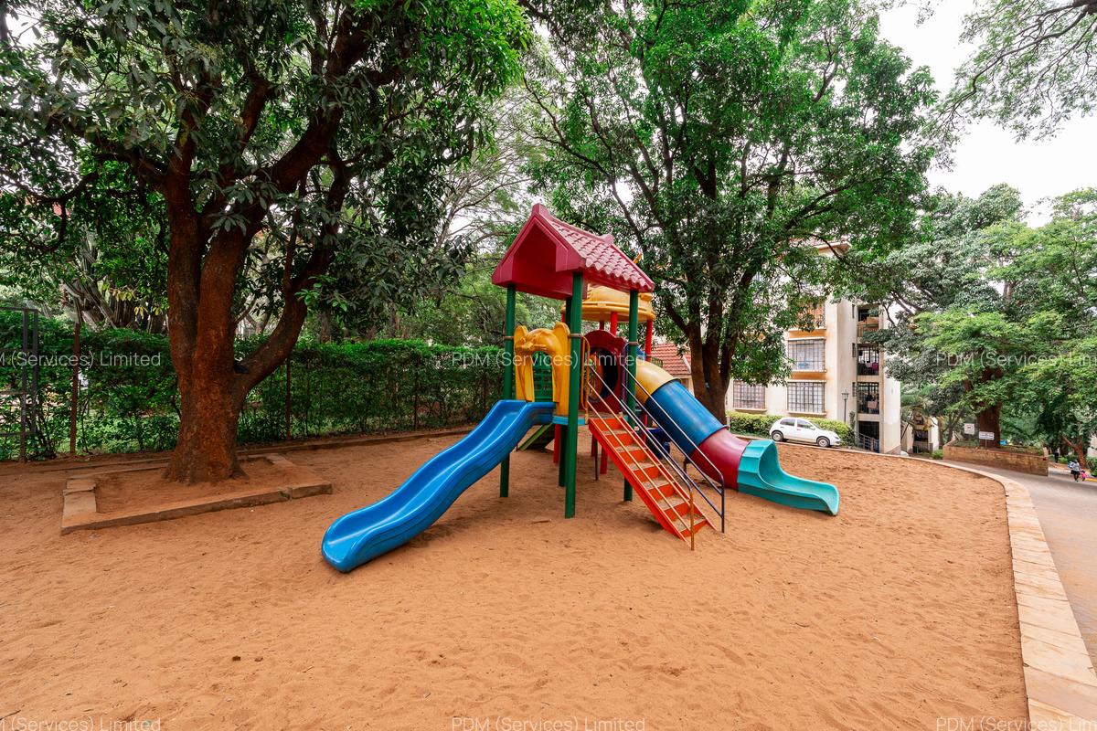 3 Bed Apartment with En Suite in Kahawa West - 11