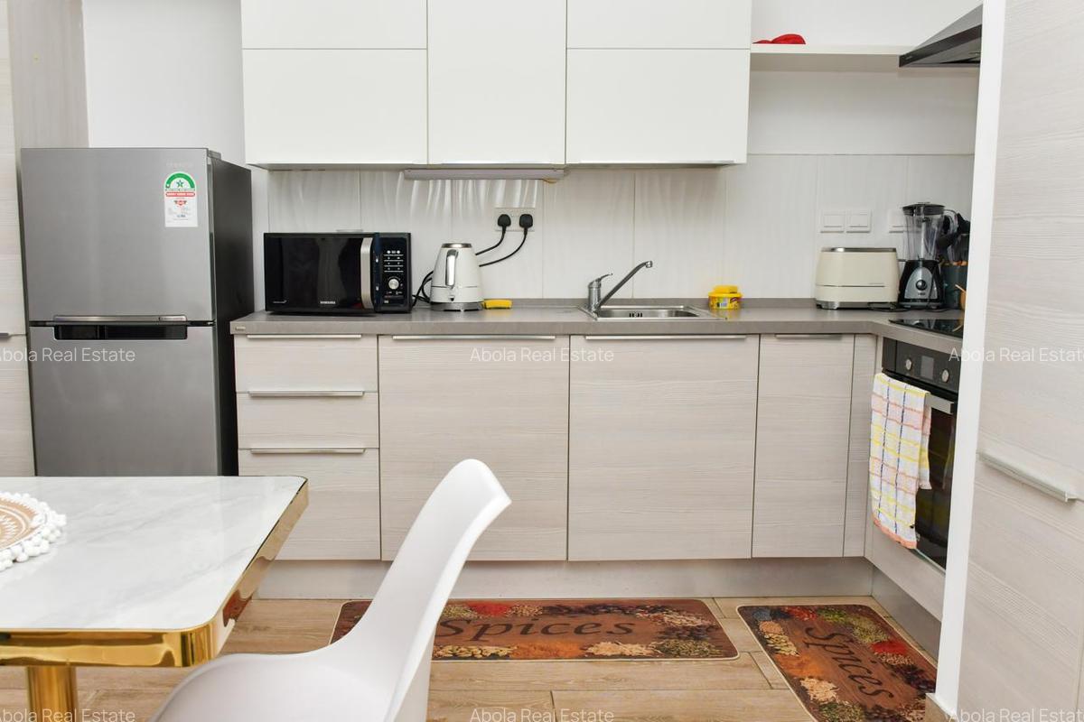 Serviced 2 Bed Apartment with En Suite in Westlands Area - 2