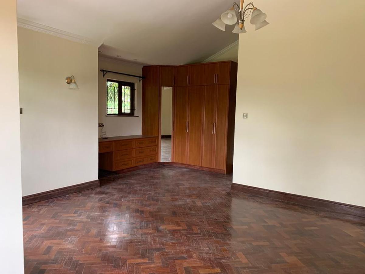 5 Bed House with En Suite in Kitisuru - 13