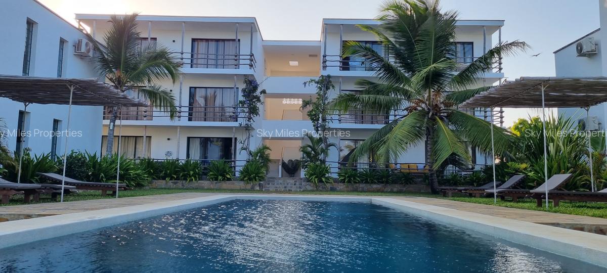 Serviced 2 Bed Apartment with En Suite at Kikambala - 8