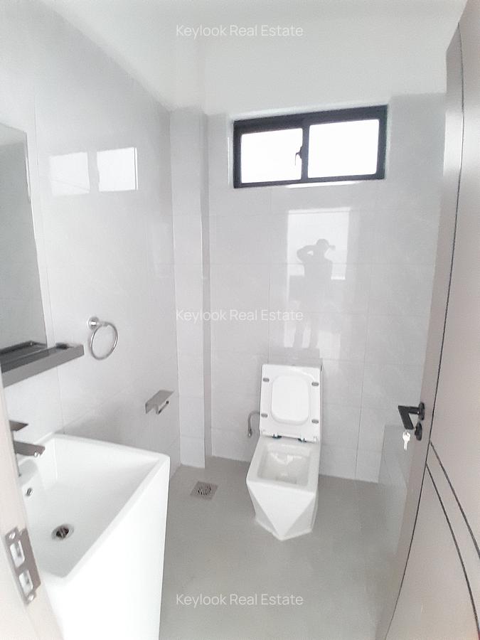 4 Bed Apartment with En Suite at Lavington - 12