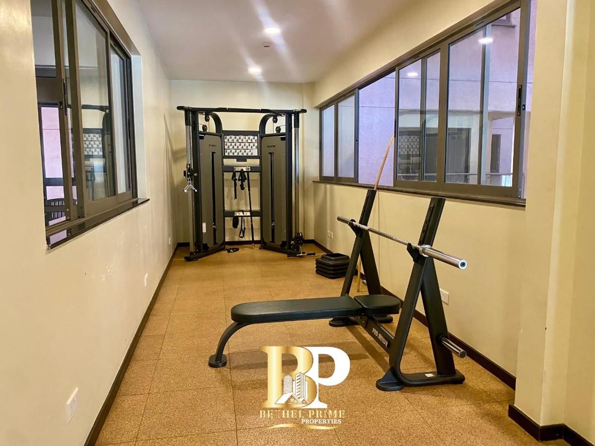 4 Bed Apartment with En Suite in General Mathenge - 4