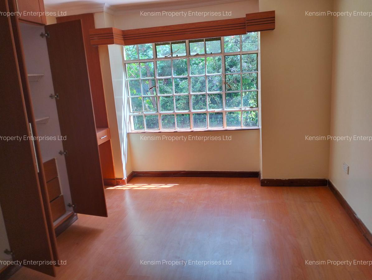 4 Bed Townhouse with En Suite in Lavington - 8