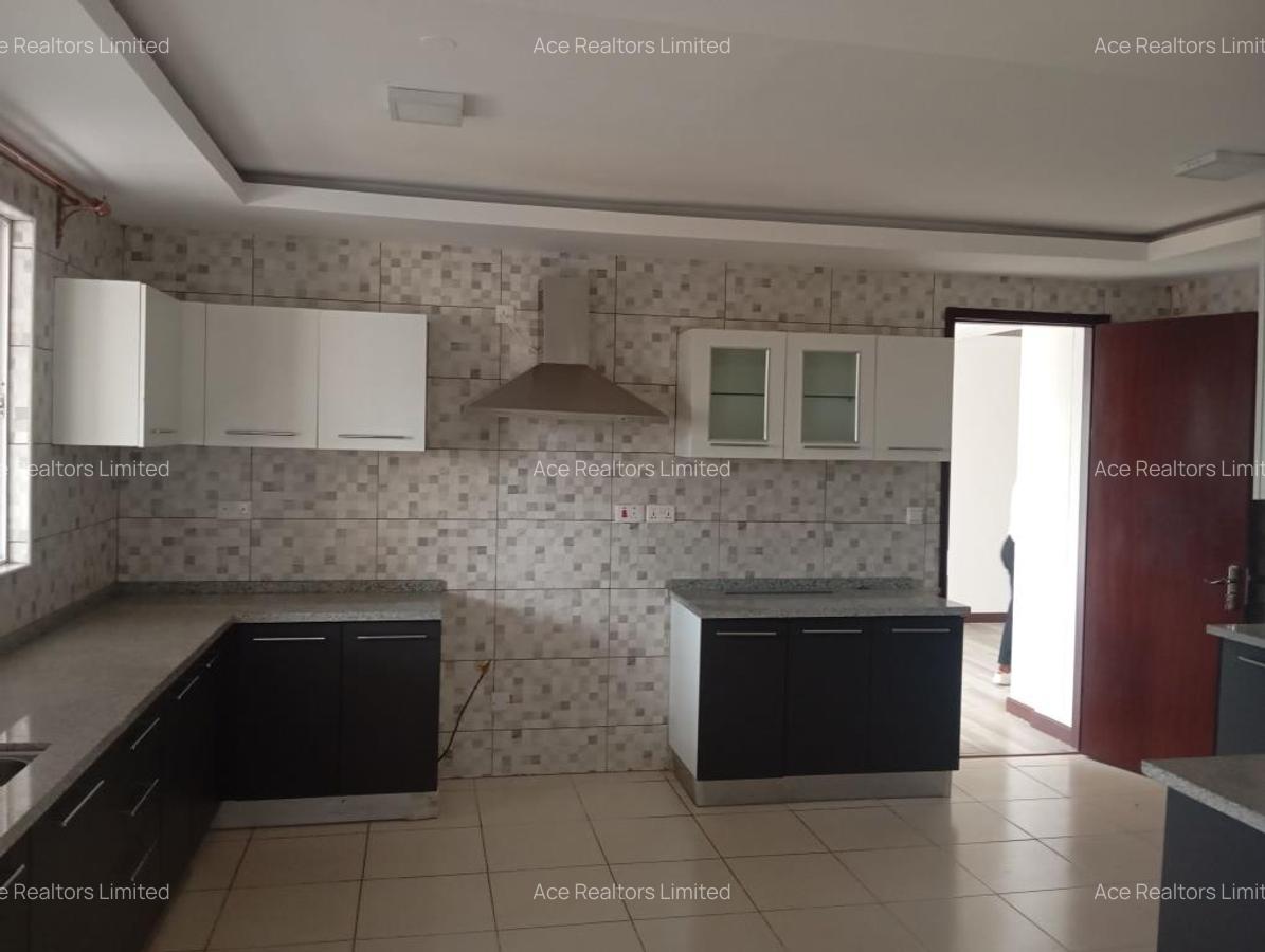 5 Bed Apartment with En Suite at General Mathenge Drive - 6