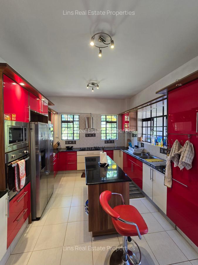 4 Bed Townhouse with En Suite in Kitisuru - 9